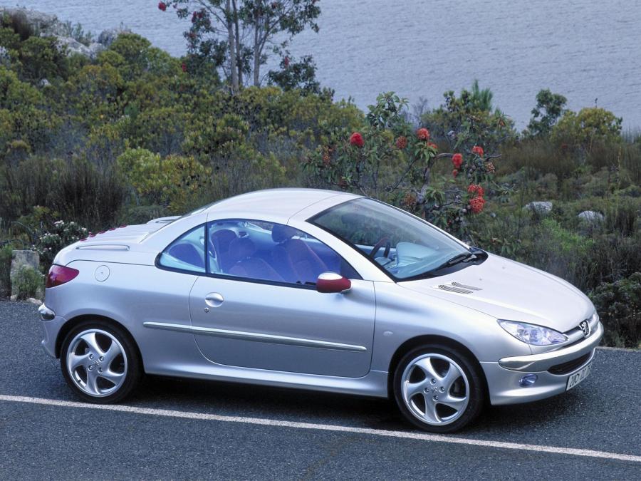  Peugeot 20 Coeur Concept 1998 года  (фото 10 из 12)